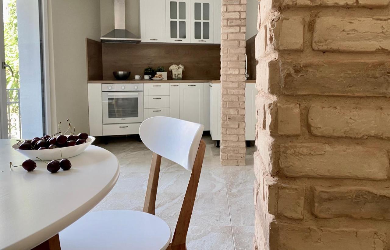 Old Town City Center Apartment Roese Buitenkant foto